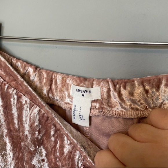 Velvet Pajama Set - Picture 3 of 5